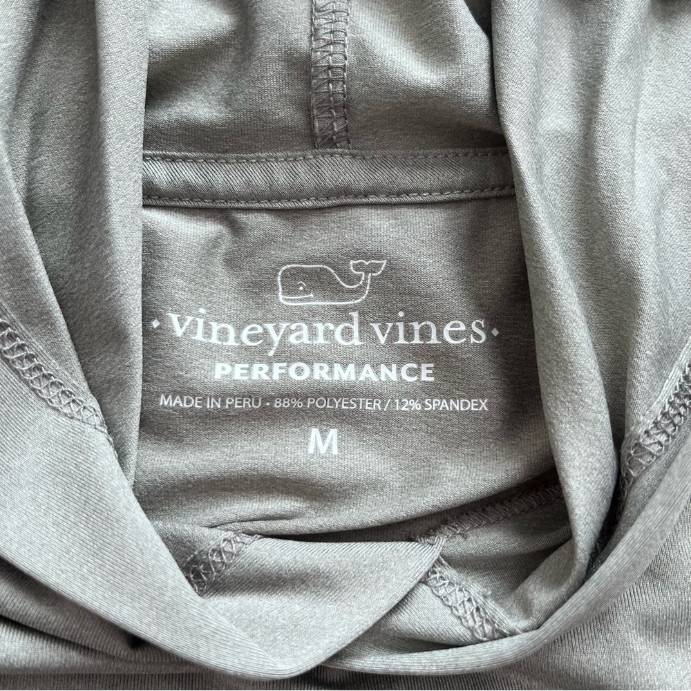 Vineyard Vines | Grey Performance Circle Logo Lon… - image 7